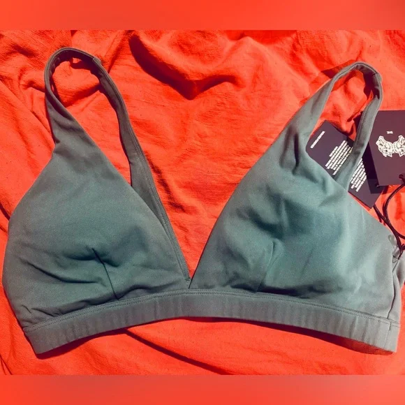 Darc Sport Green Sports Bra - Picture 3 of 7